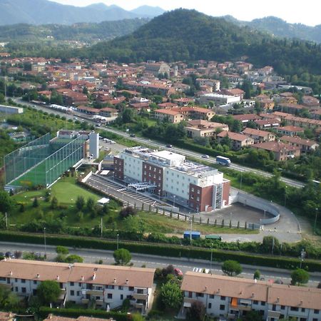 Bes Hotel Bergamo Ovest Mozzo Esterno foto