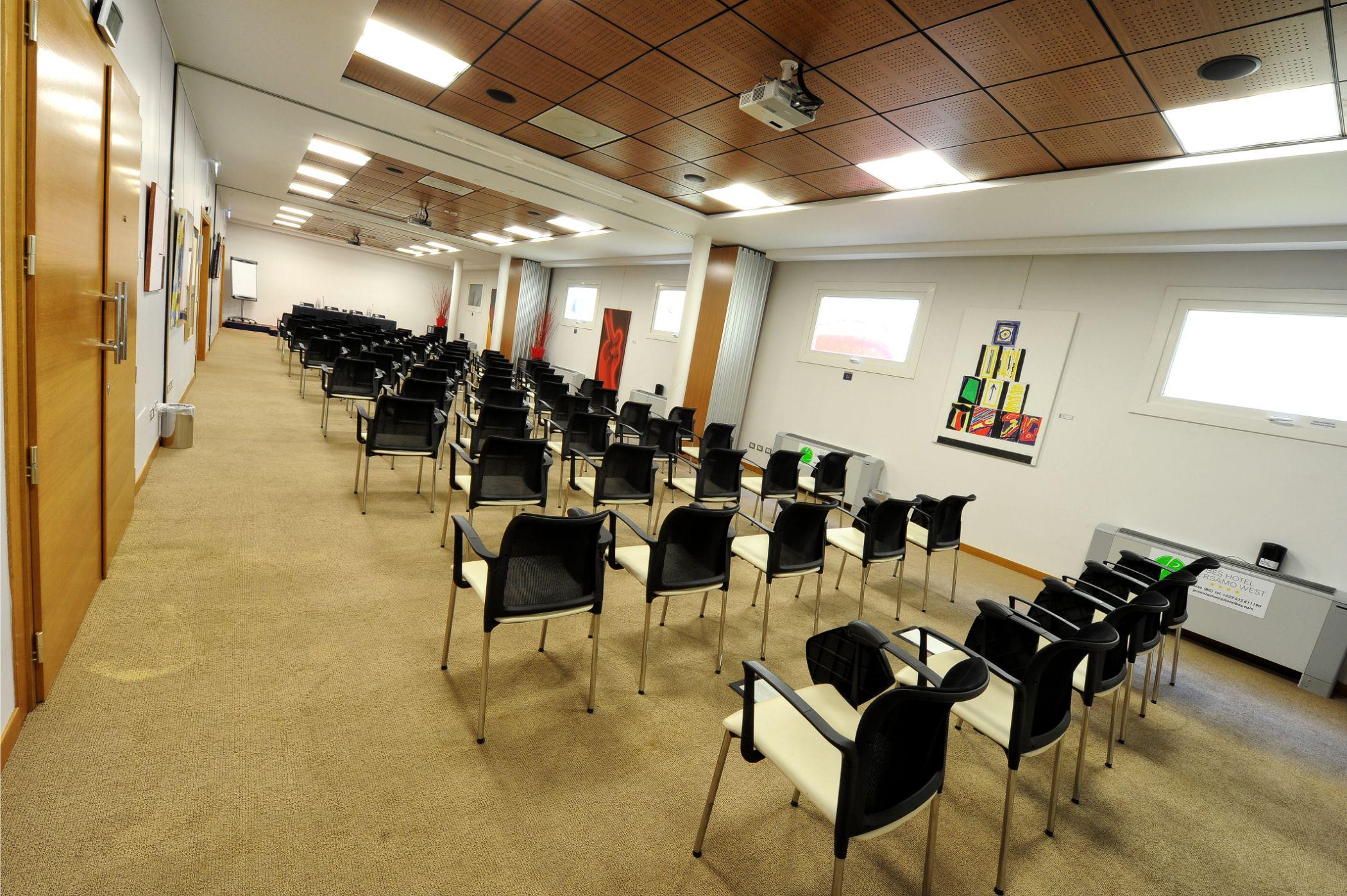 Bes Hotel Bergamo Ovest Mozzo Esterno foto